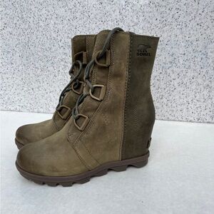 Sorel leather boots/booties